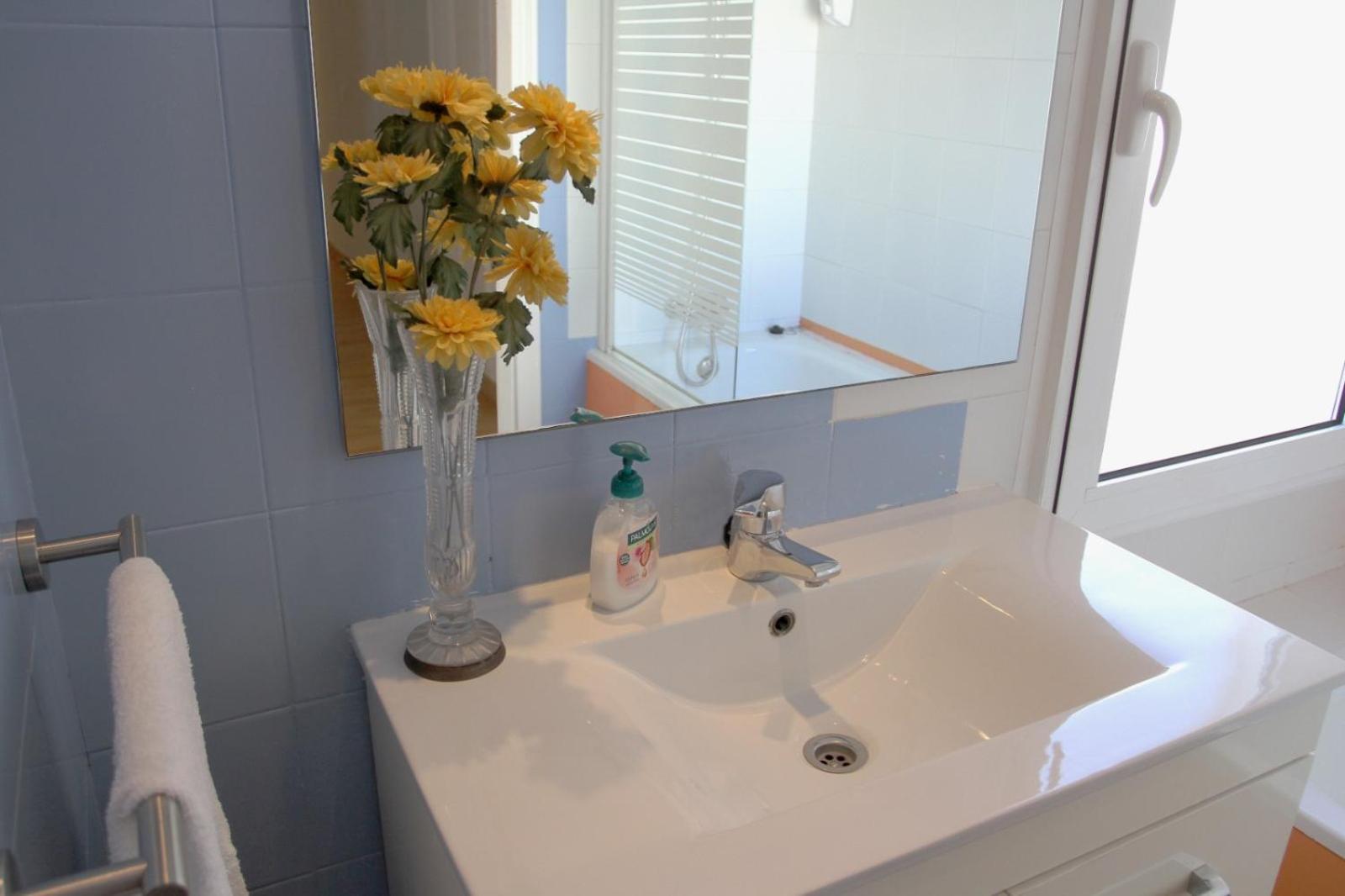 Apartamentos Bahia Alicante Dış mekan fotoğraf