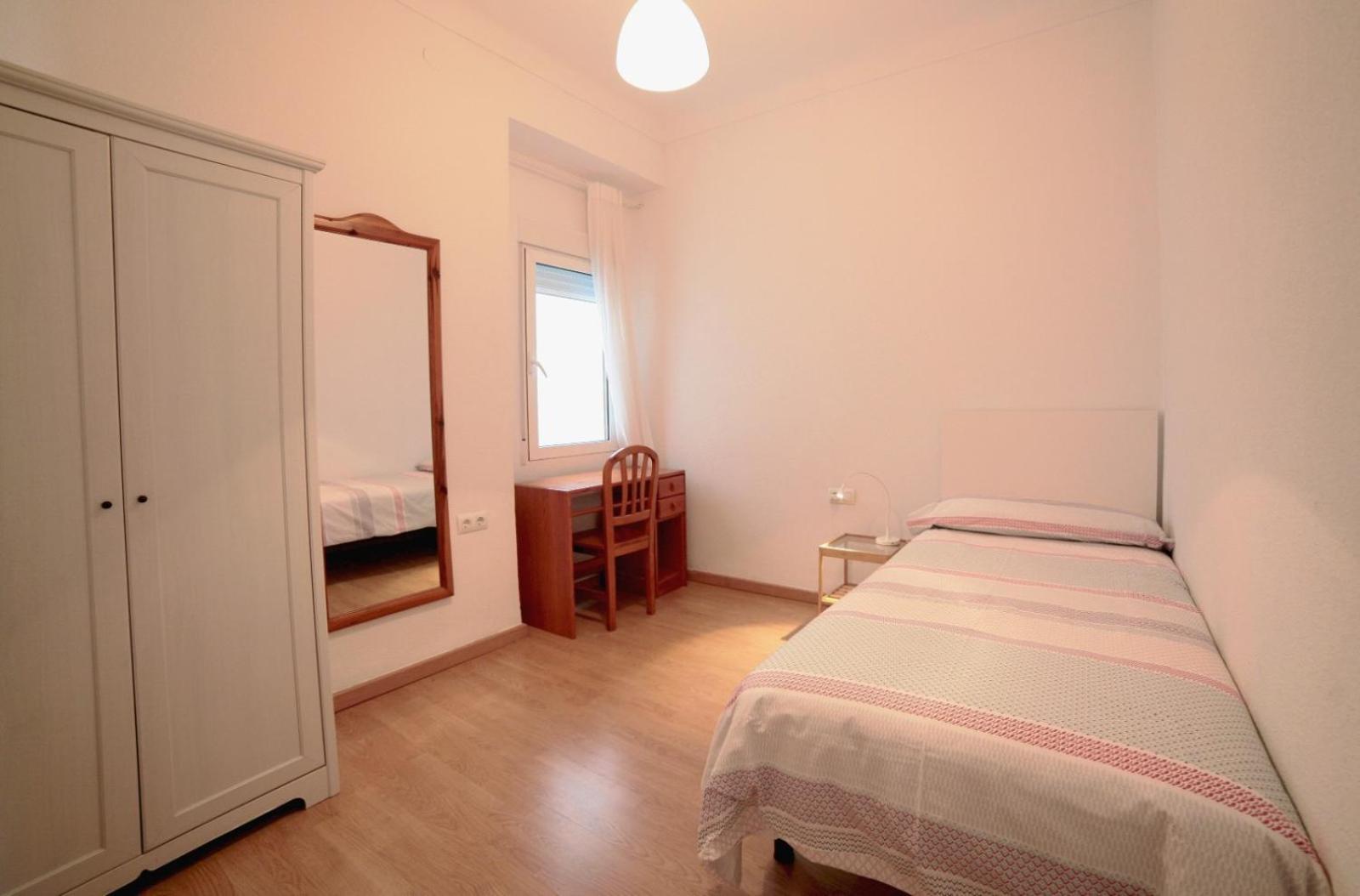 Apartamentos Bahia Alicante Dış mekan fotoğraf